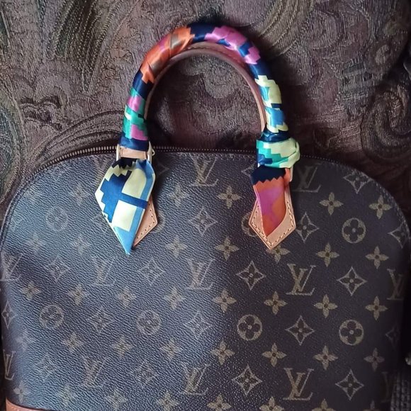 Meet your Posher, Daniel - Picture 1 of 1